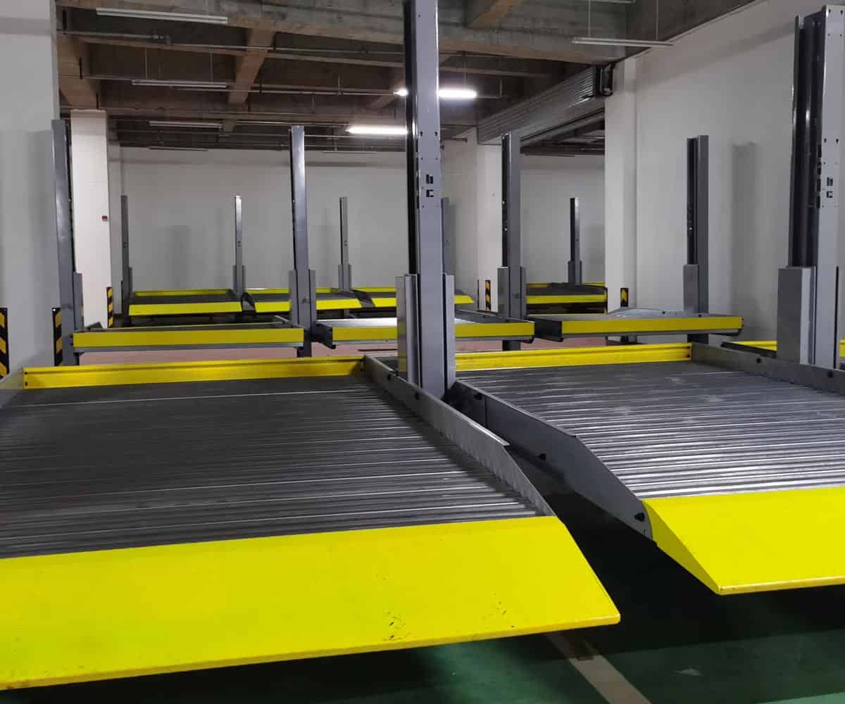 文山二層升降機(jī)械車位過驗(yàn)收