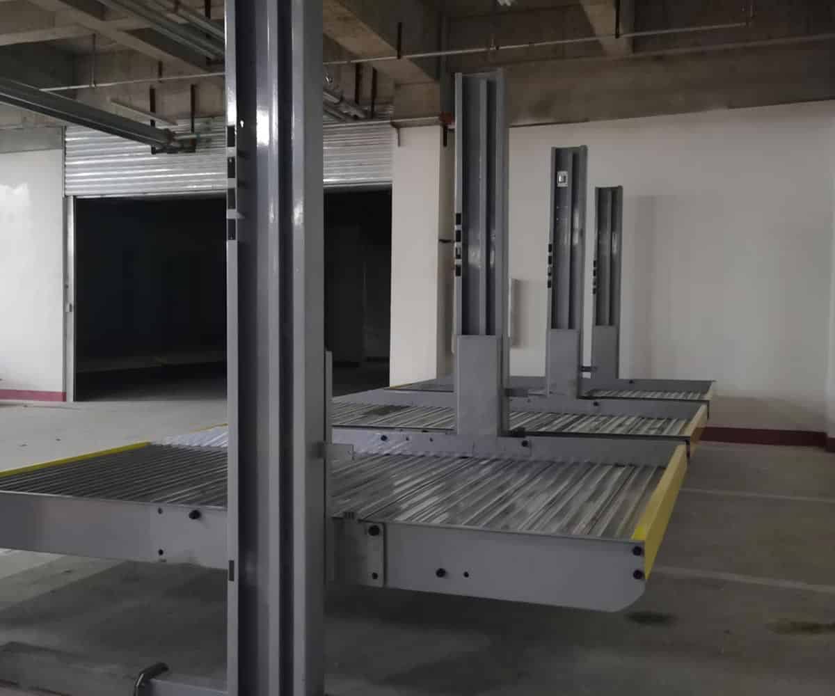 重慶四柱立體車庫停車設(shè)備租賃