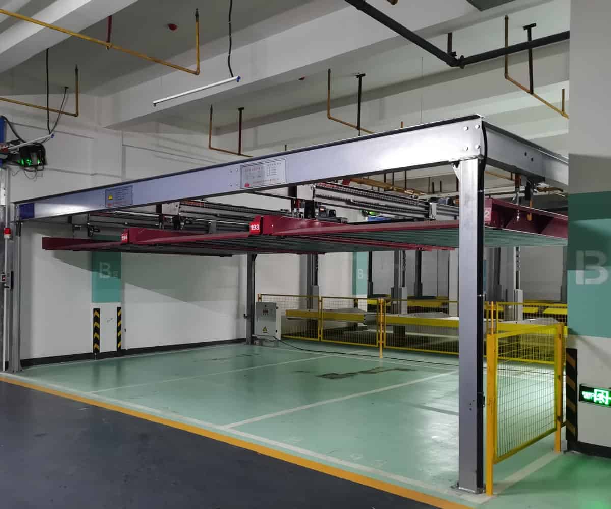 二層簡(jiǎn)易升降立體停車(chē)場(chǎng)