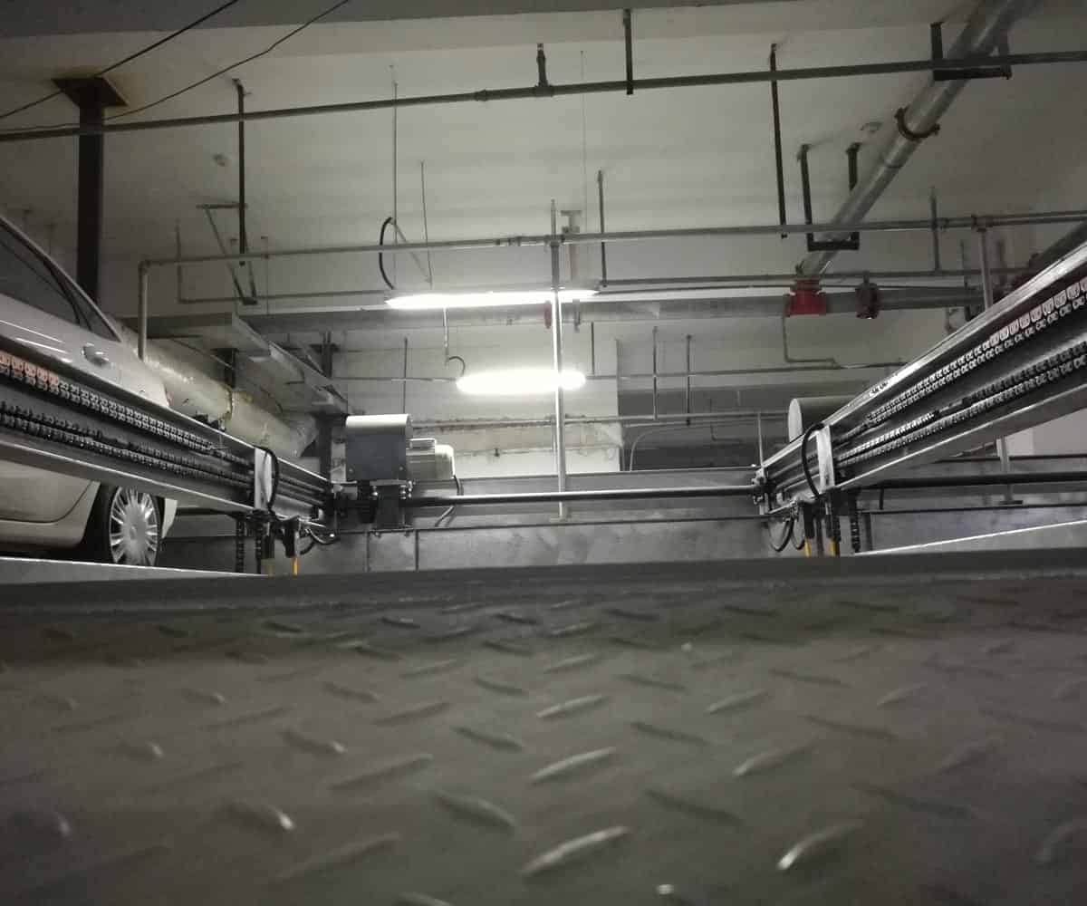 石屏三層升降平移機械停車位